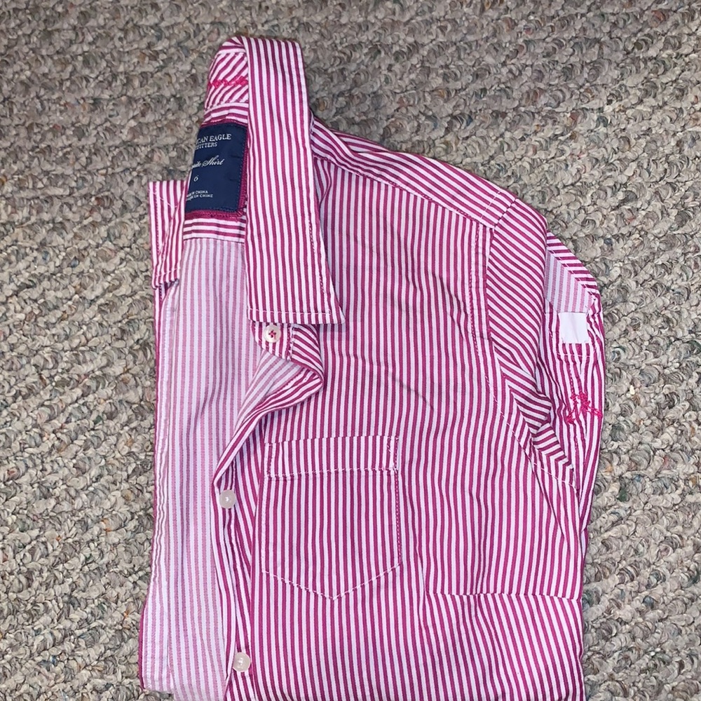 Women’s button up - Picture 3 of 3